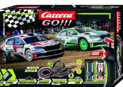 Carrera GO racebaan ŠKODA Rally 4,9 m met looping en twee Fabia RS Rally2 auto’s