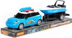 Auto Cruise met boot op aanhangwagen