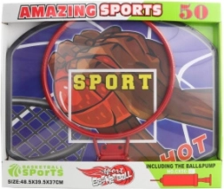 Groot basketbaldoel met bal en pomp