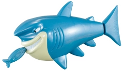 Opwindbare haai voor in het water