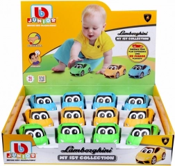 auto met grote ogen Lamborghini