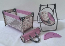 Poppen set Pink Flowers – reisbedje en stoeltje 2-in-1 (schommelstoel)