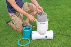 Filterpomp met skimmer BESTWAY FlowClear Skimatic 3974 l/u + reservefilter