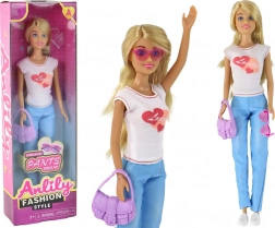 Pop Anlily met lang blond haar en accessoires – Wit