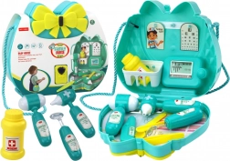 Dokterset voor kinderen in een turquoise handtas
