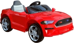 Rode elektrische kinderauto