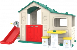 Groot kinderspeelhuis met veranda, glijbaan en groen dak