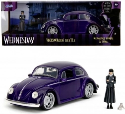 metalen automodel 1972 VW Beetle 1:24 met Wednesday Addams-figuur
