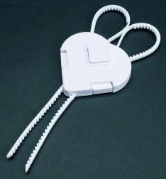 Flexibele veiligheidsvergrendeling voor kastdeuren voor kinderen