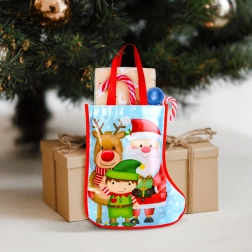 Blauwe kerstcadeautas in de vorm van een laars 33 cm