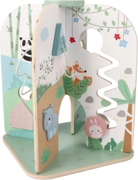 Houten activiteiten centrum Avontuur in het bos