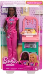 Barbie kinderarts met donker haar