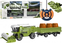 RC landbouwcombine met groene aanhanger