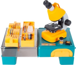 Microscoop met accessoires in koffer