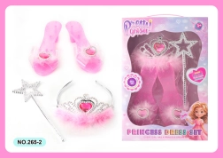 Accessoireset voor een kleine prinses – schoenen, tiara en toverstaf