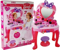 Kinderkaptafel met hartvormige spiegel en accessoires