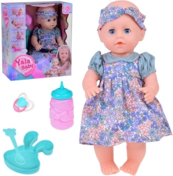 Rubberen babypop met accessoires, drinkt en plast, sluit de ogen