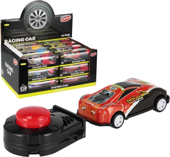 Raceauto met lanceerder