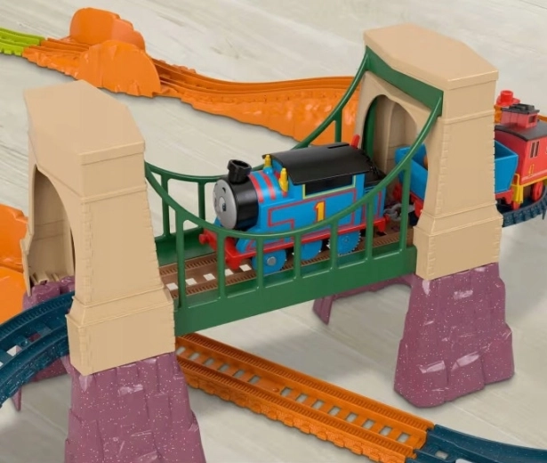 Brug en verhoogde delen voor extra avontuur
