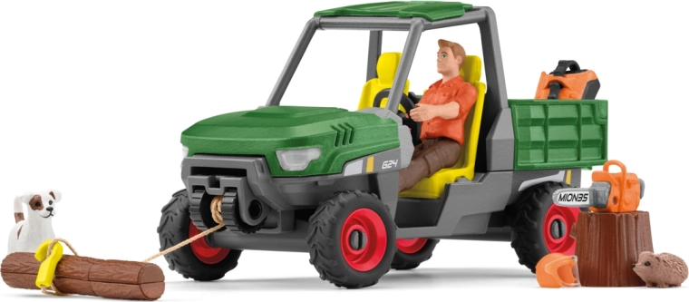 Terreinwagen voor in het bos met lier