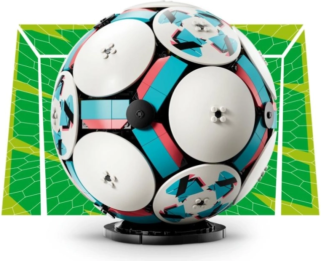 Stijlvolle presentatie met zwarte standaard