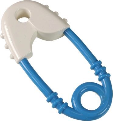 Babyrammel in de stijl van een blauw-witte veiligheidsspeld