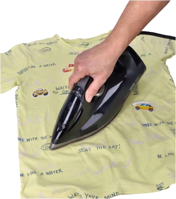 Eenvoudige en snelle applicatie met het strijkijzer