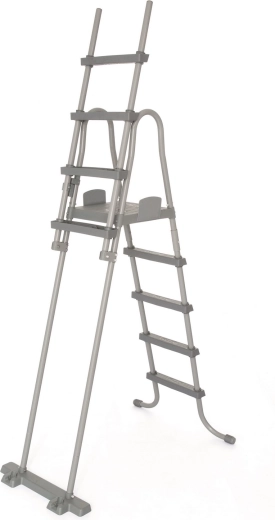 Anti-slip treden en stevige handgrepen