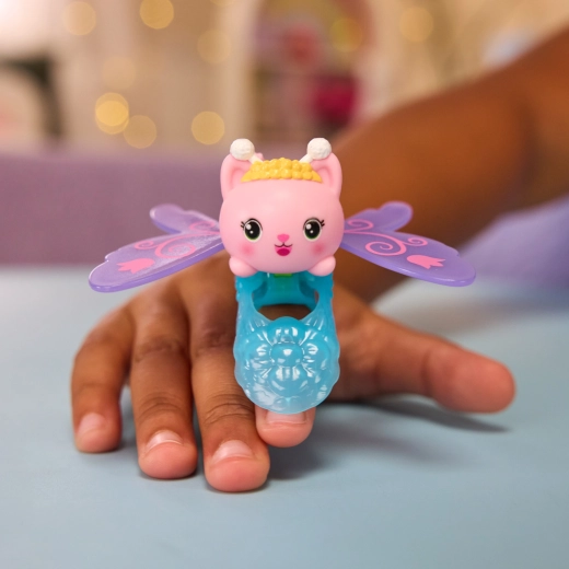 Ring met Kitty Fairy-figuurtje