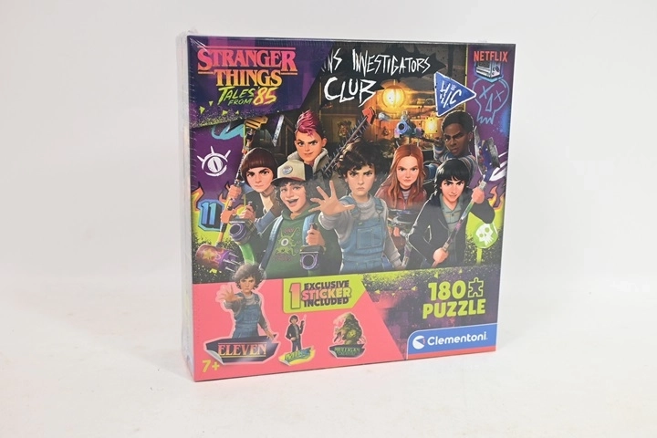Clementoni Stranger Things-puzzel 180 stukjes in een vierkante doos