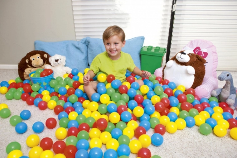 Vrolijke kleuren voor zintuiglijk spel