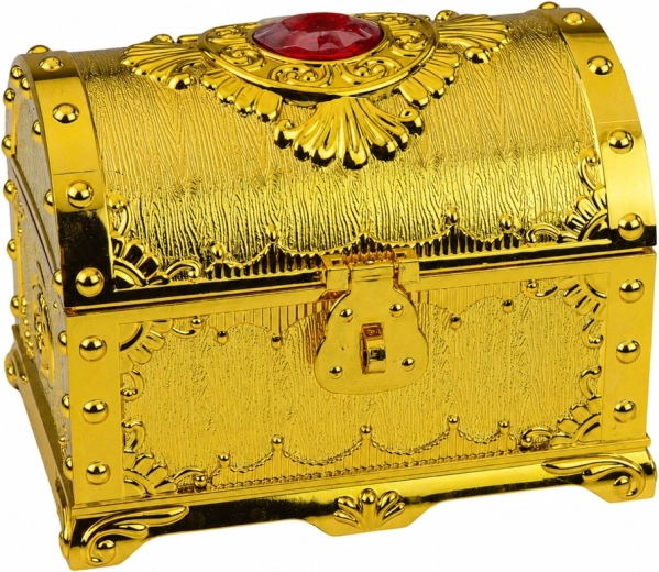 Versierde gouden kist als uit een piratenavontuur