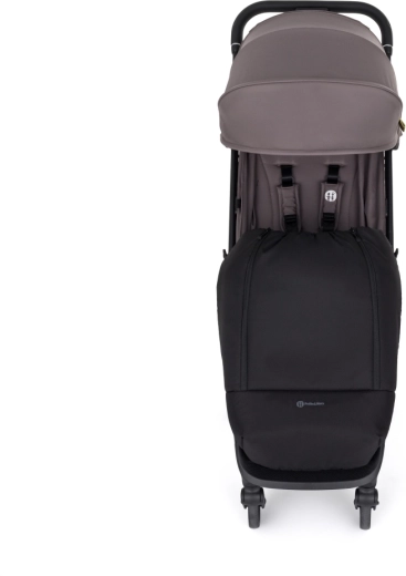 Praktische ritsen voor eenvoudige bediening