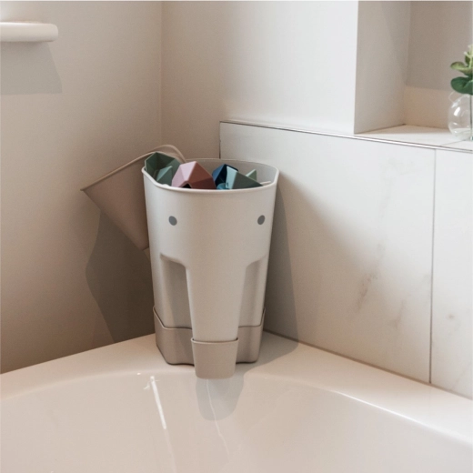 Ruimtebesparende en praktische oplossing voor de badkamer