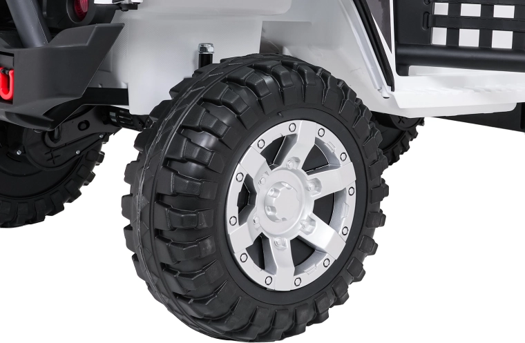 4x4-aandrijving en grote EVA-wielen