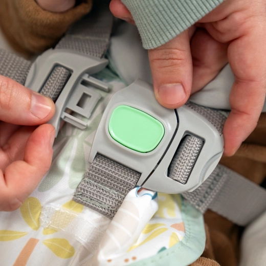 Veilig zitten en vermaak binnen handbereik
