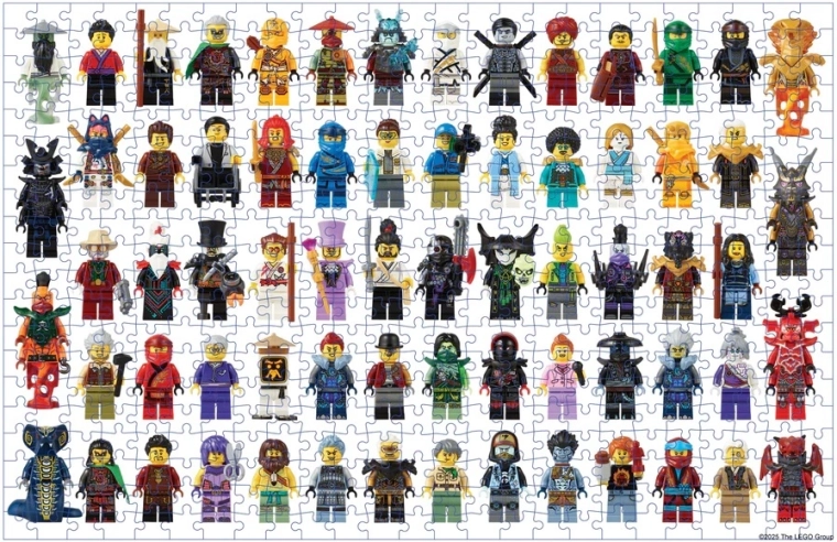 Meer dan 60 minifiguren uit 15 jaar NINJAGO