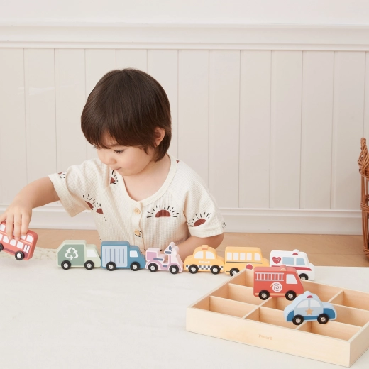 Sorteren en opbergen in een houten organizer