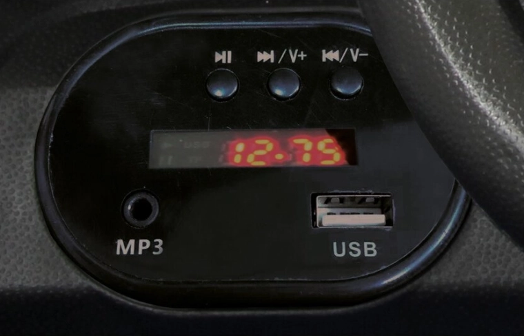 Jamara Audi TT RS elektrisch kinder-ride-on voertuig met soundboard