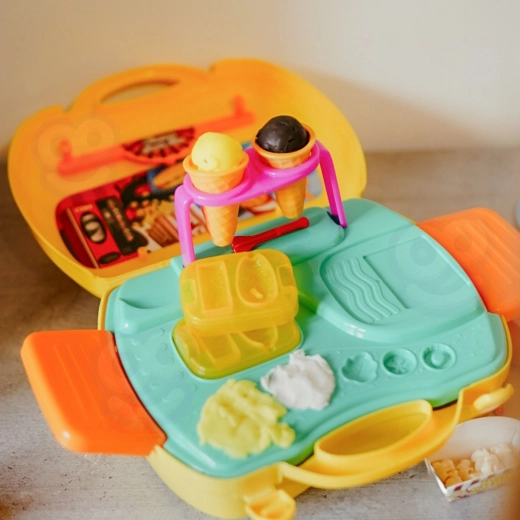 Creatief boetseren met modelleermassa