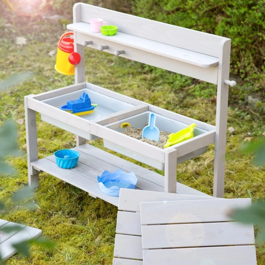 Spelen met water en zand