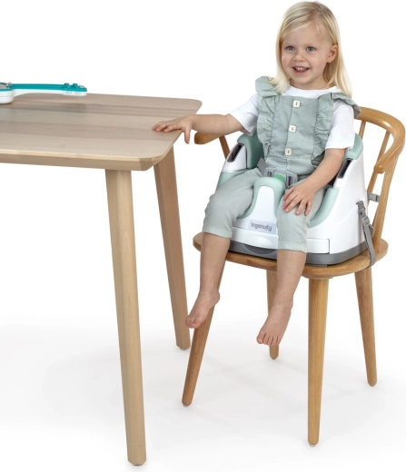2-in-1: op de stoel en op de vloer