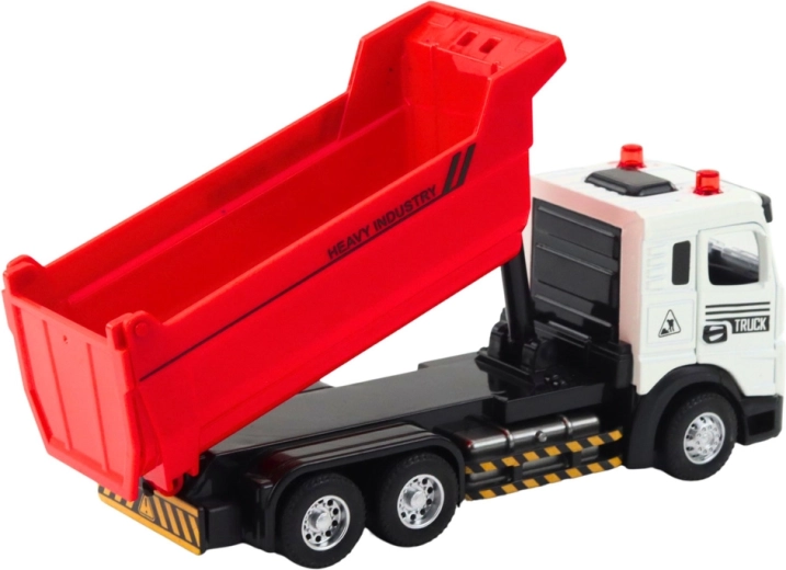 Kiepbak zoals bij een echte vrachtwagen