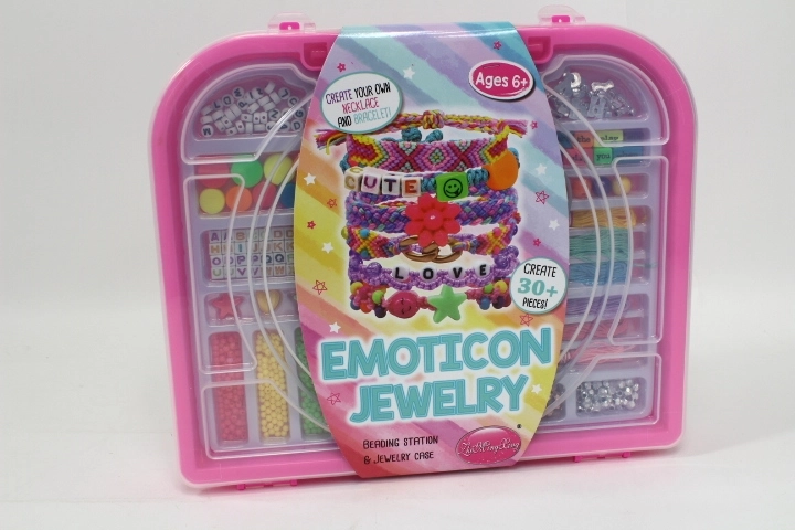 Creatieve set voor het maken van sieraden in een koffertje