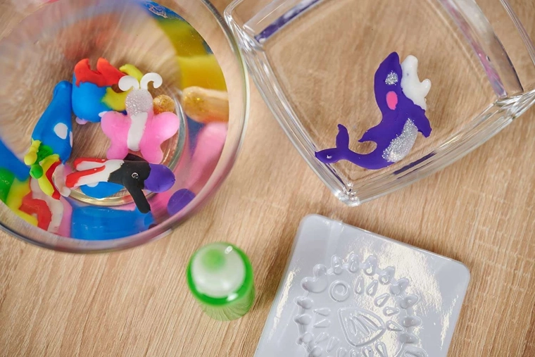 Tropische motieven en watermagie