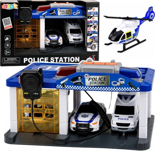 Politiestation met garage, auto’s, helikopter en portofoon