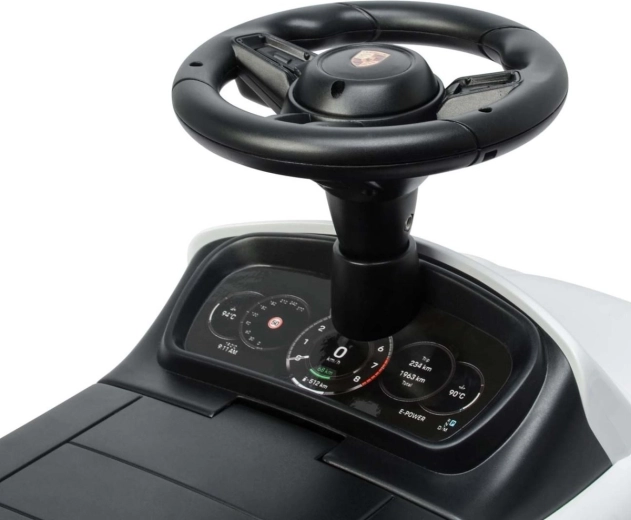 Realistische Porsche-look en plezier op het stuur