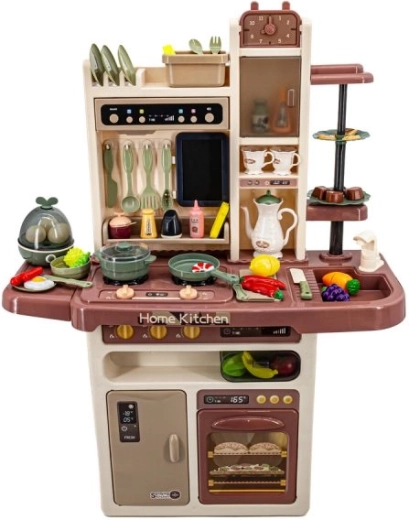 Realistische keuken met oven, koelkast en spoelbak