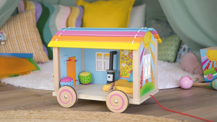 Rijdbare caravan om onderweg mee te spelen