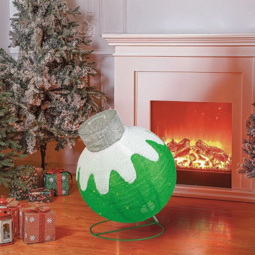 Indrukwekkend uiterlijk van een grote kerstbal
